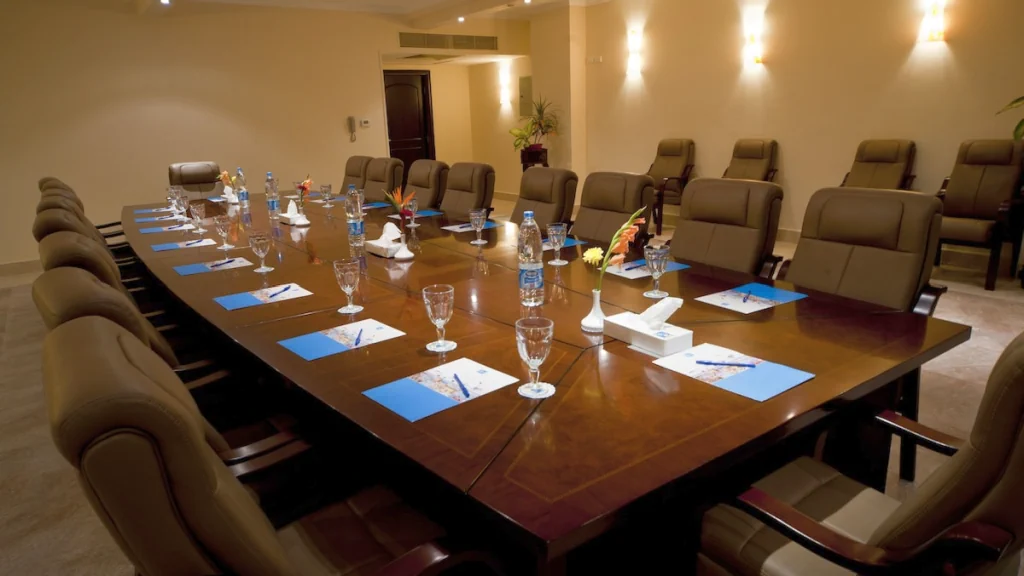 الفندق إيه أم سى رويال - الغردقة